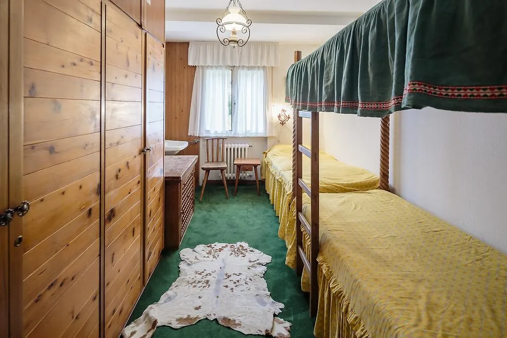 Villa La Roncolina Cortina d'Ampezzo 0*,  Italy